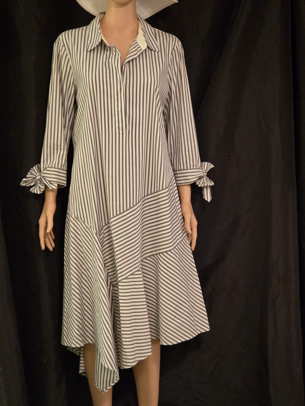 Lafayette 148 New York Gray & White Striped Asymmetric High-Low Shirt Dress